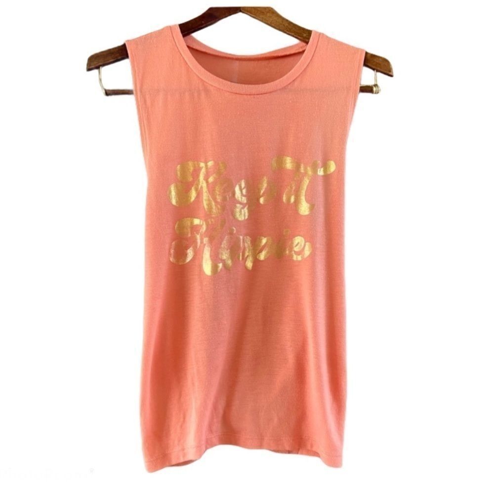 3/$15 Ronnie M “Keep It Hippie” Sleeveless Tee S